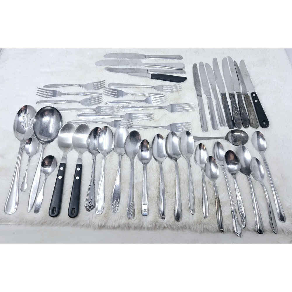 Lot of 45 Assorted Vintage Silverplate Dinner/Place Forks‎ Spoons Butter Knives